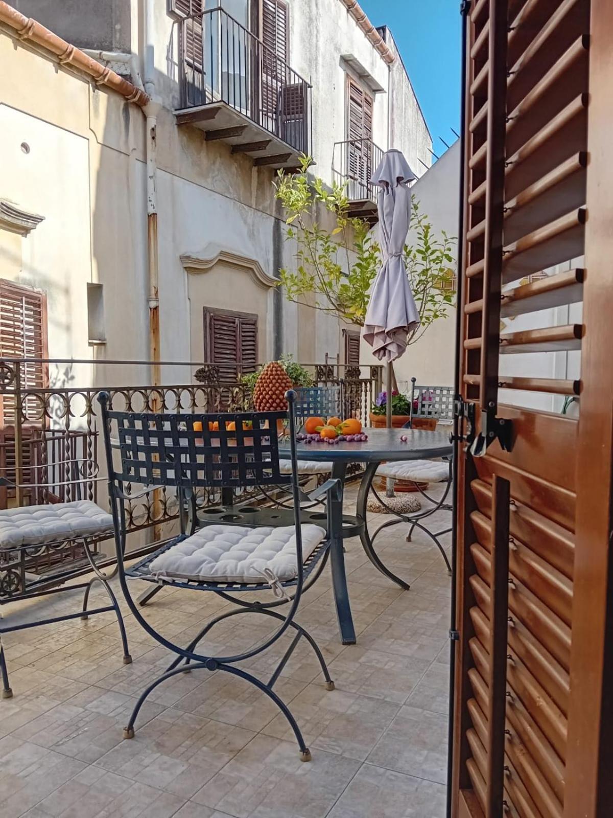 Penthouse Luxury Quattro Canti باليرمو المظهر الخارجي الصورة